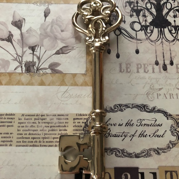 Skelton Key - Picture 4 of 4